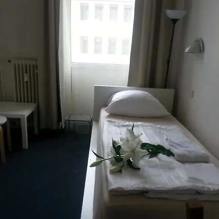Komet Hotel Dusseldorf