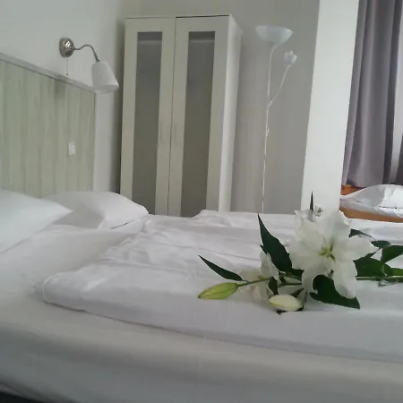 Komet Hotel Dusseldorf