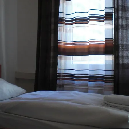 Komet Hotel