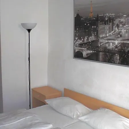 Komet Hotel